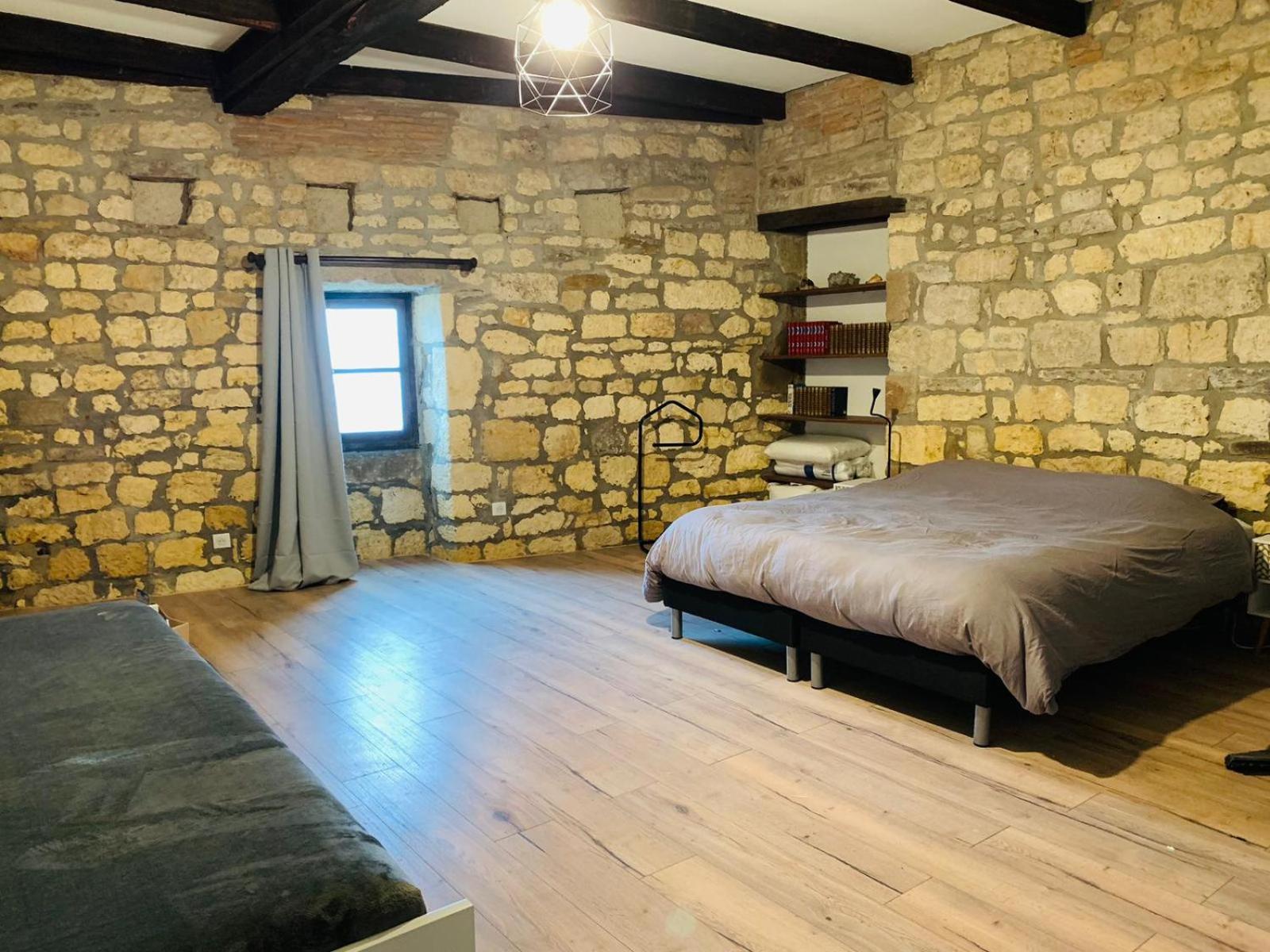 Les Hauts De Cordes Luaran gambar