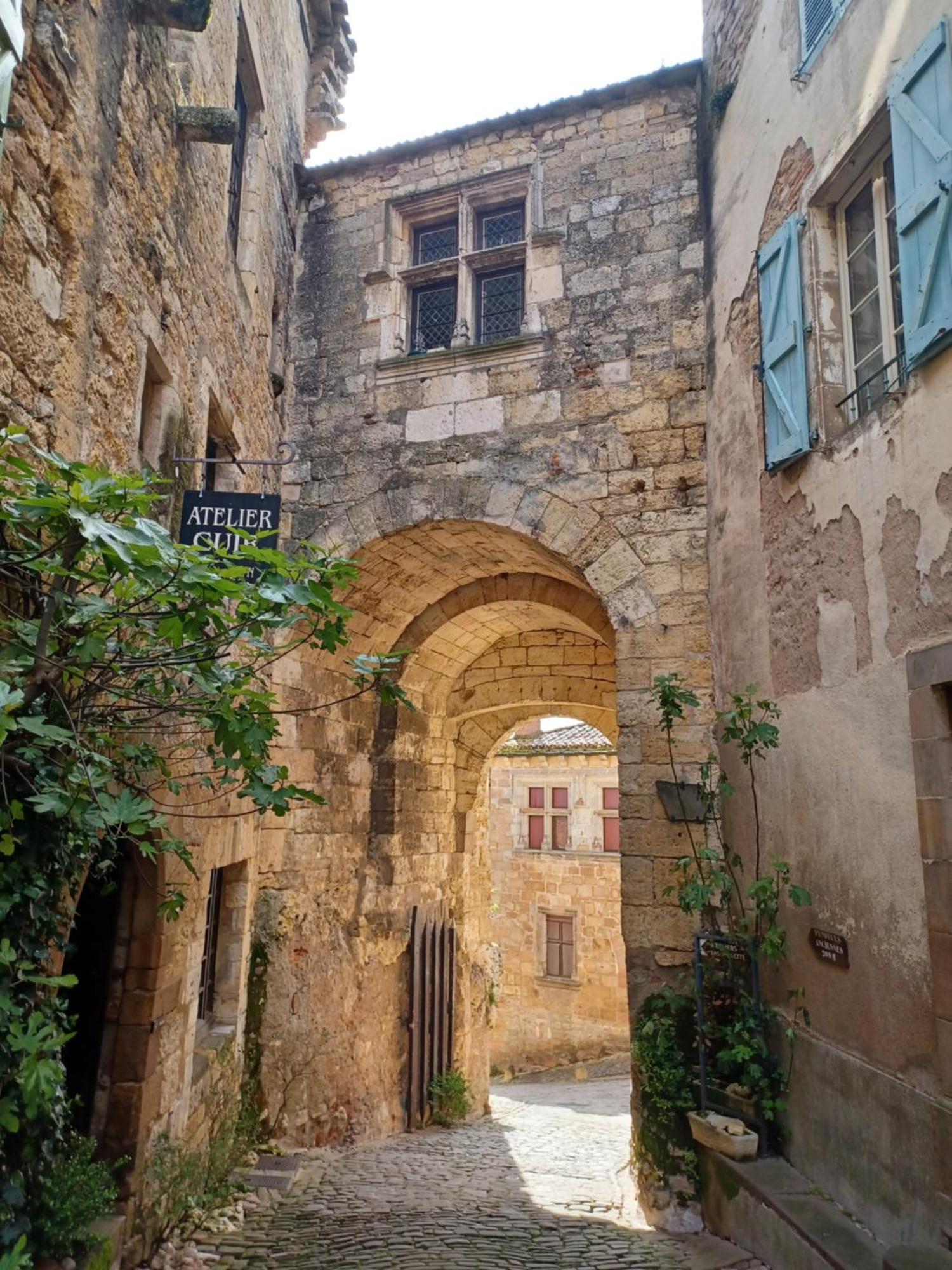 Les Hauts De Cordes Luaran gambar